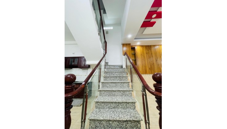 Bán nhà 54m2, 4PN, 3WC, Tân Kỳ Tân Quý, Bình Hưng Hòa, 5.9 tỷ